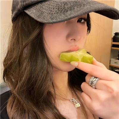 白色相簿第二季海报