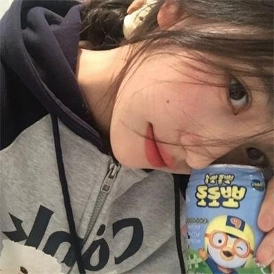 手机里的眼泪海报